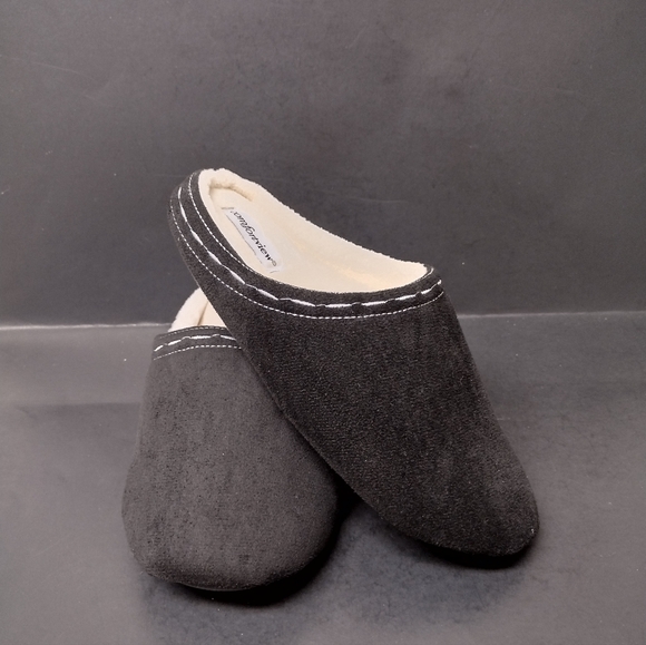comfortview Shoes - - NEW -  COMFORTVIEW  THE STITCH CLOG  BLACK WOMEN'S SLIPPERSS   SIZE : 6M/W